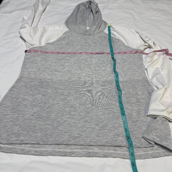 The North Face Reactor FlashDry Lightweight Hoodie—Women’s XL, EUC - Picture 7 of 9